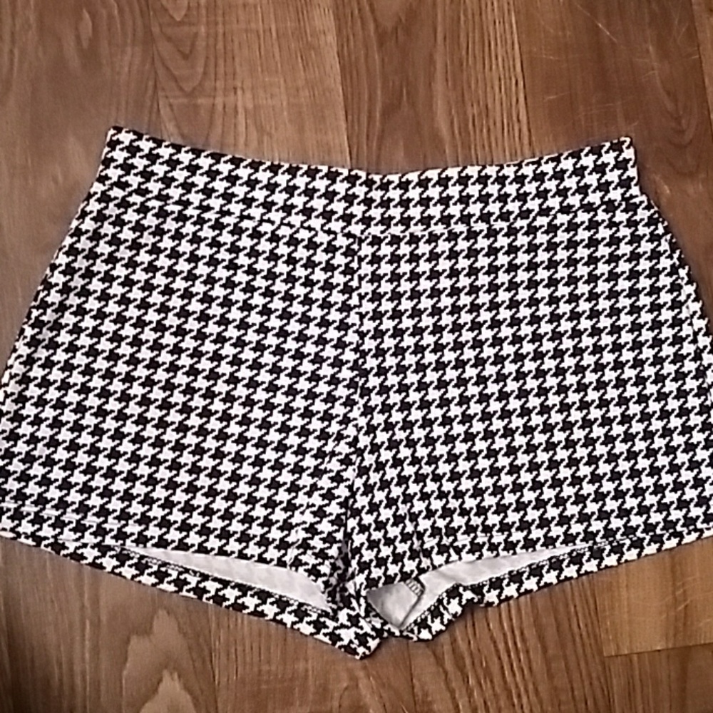 Houndstooth Shorts